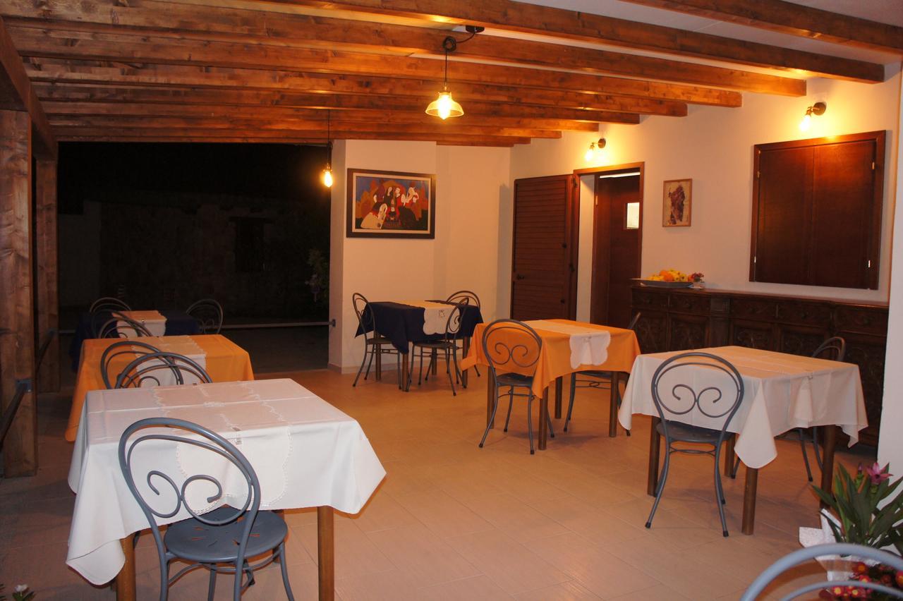 Bed and Breakfast Locanda Farorientale Санта-Лючія Екстер'єр фото