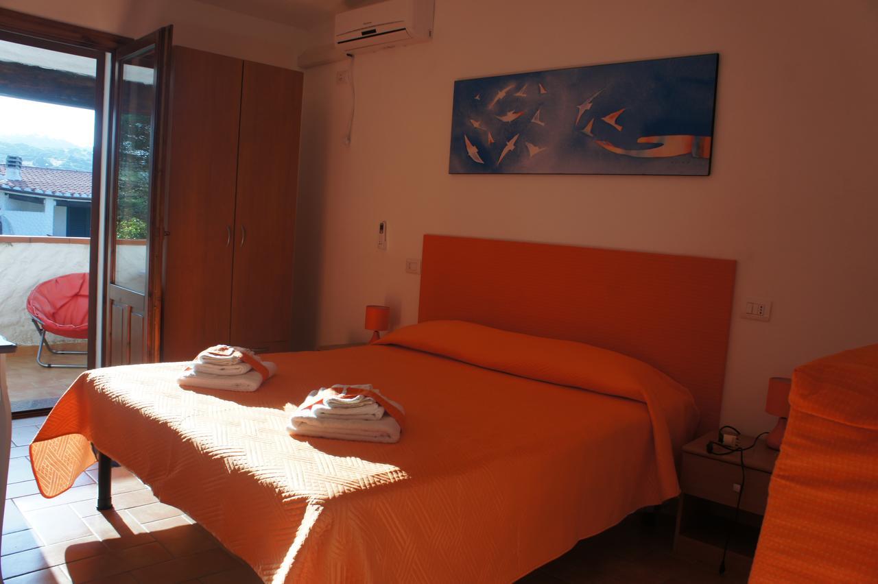 Bed and Breakfast Locanda Farorientale Санта-Лючія Екстер'єр фото